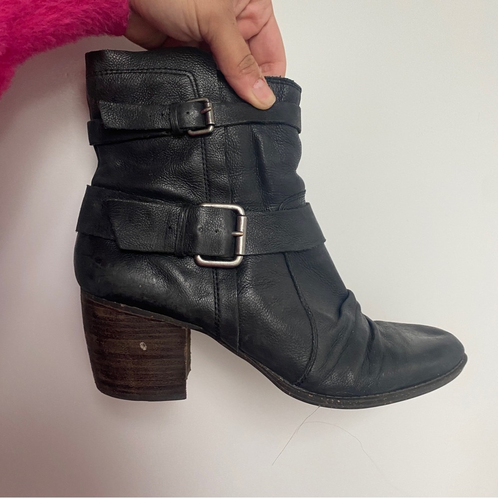 [WIDE WIDTH] Naya block heel leather “Virtue” bootie